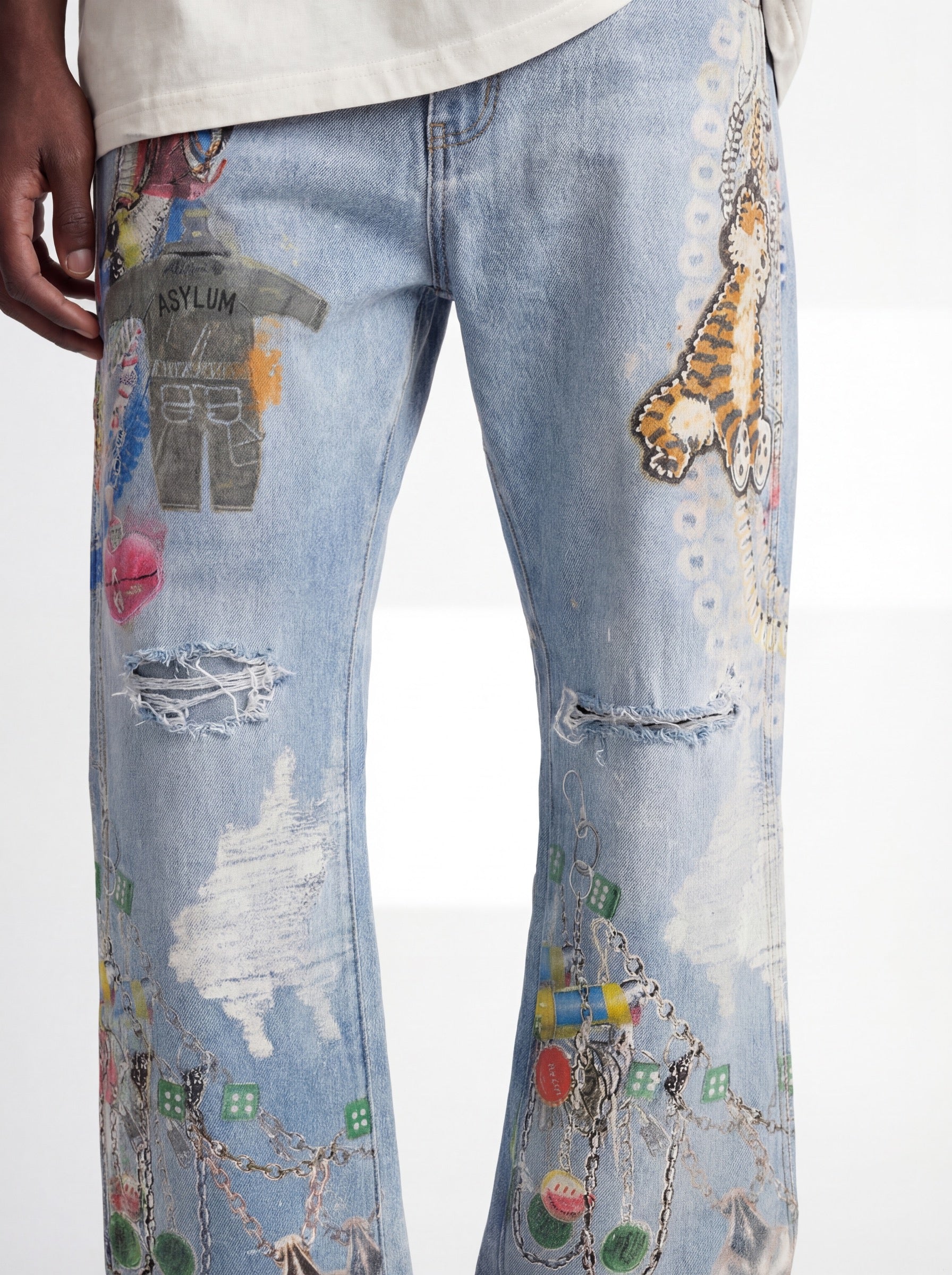 ASYLUM Lay Denim